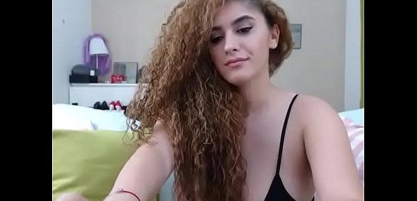  Beautiful girl with curvy hair played titsjob live show